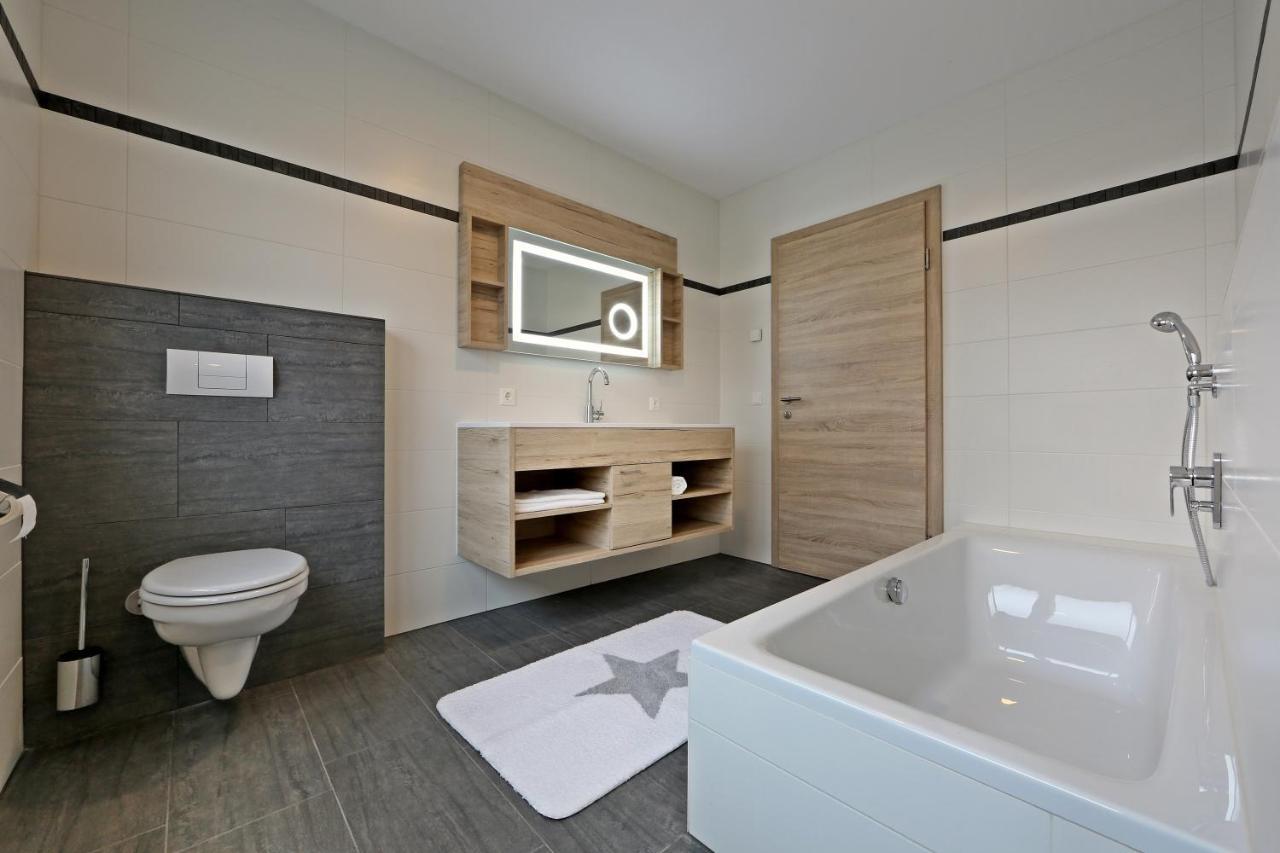 Apartment Jaeger Ried im Zillertal Eksteriør billede